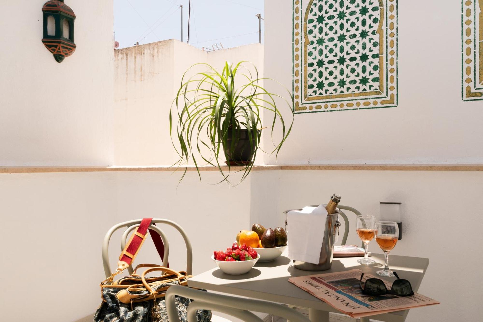 Casa Esmeralda - Luxury Boutique Apartments Old Town Эстепона Экстерьер фото