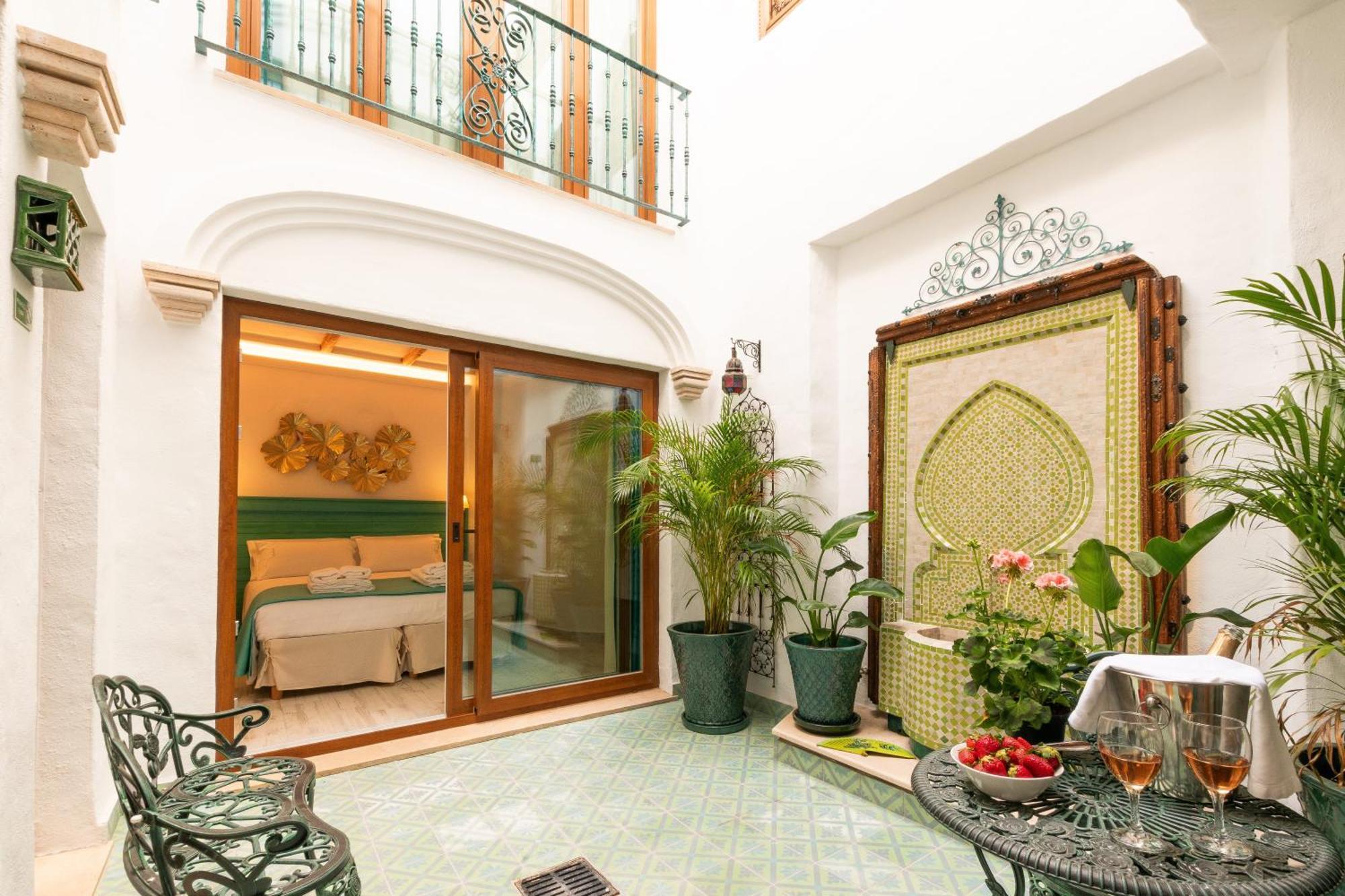 Casa Esmeralda - Luxury Boutique Apartments Old Town Эстепона Экстерьер фото